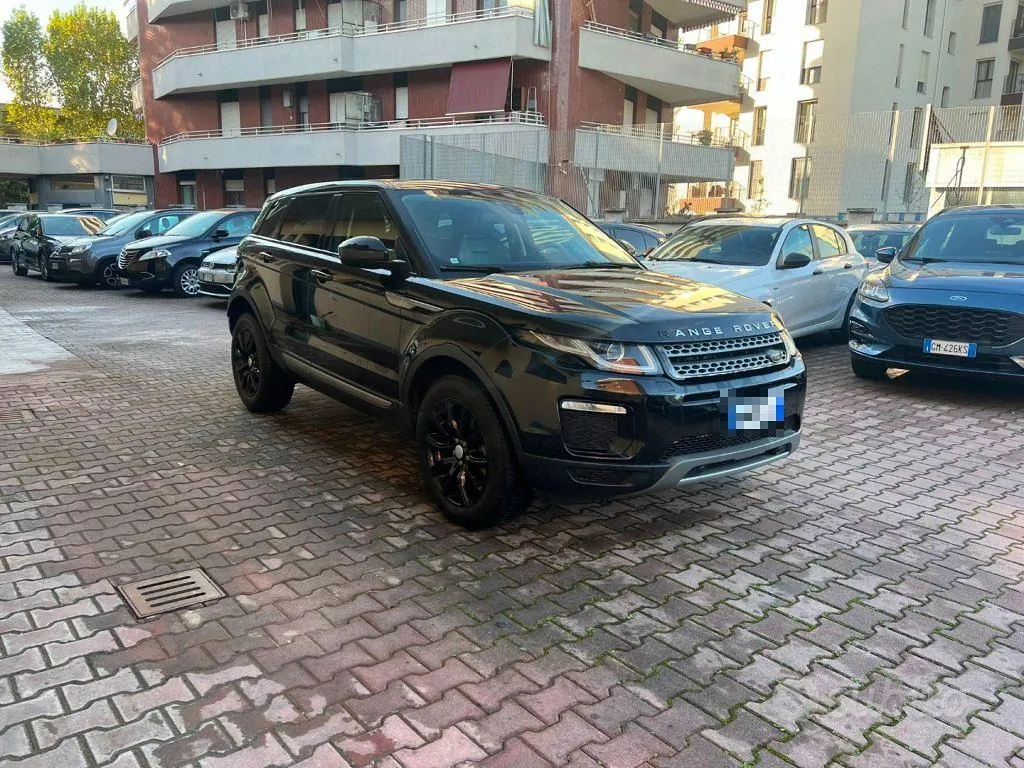 Land Rover Range Rover Evoque 2018 photo 3