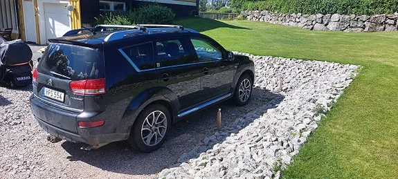 Citroen C-Crosser 2008 photo 3