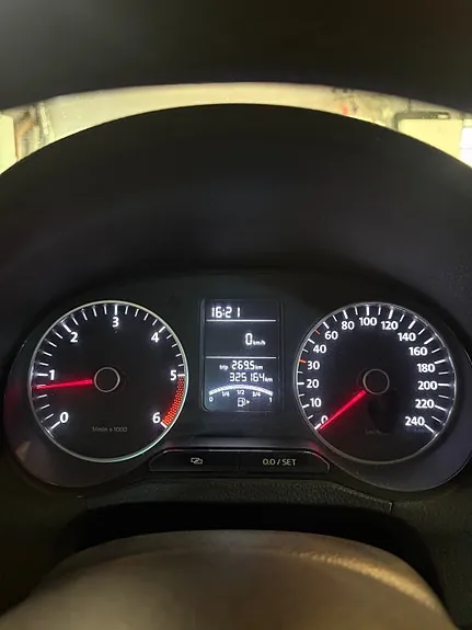 Volkswagen Polo 2012 photo 5