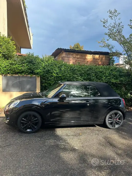 Mini Mini Cabrio 2017 photo 3