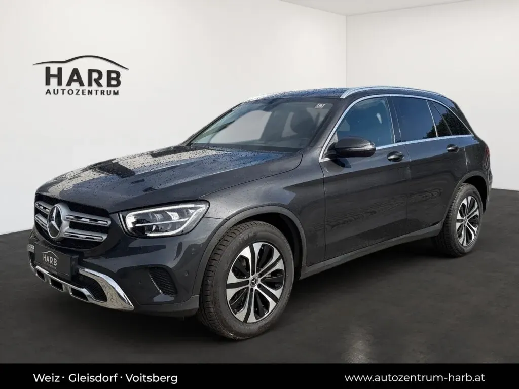 Mercedes-Benz Glc-Class 2022 photo 2