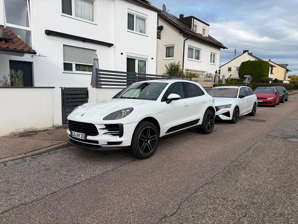 Porsche Macan S