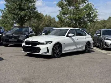 BMW 330E