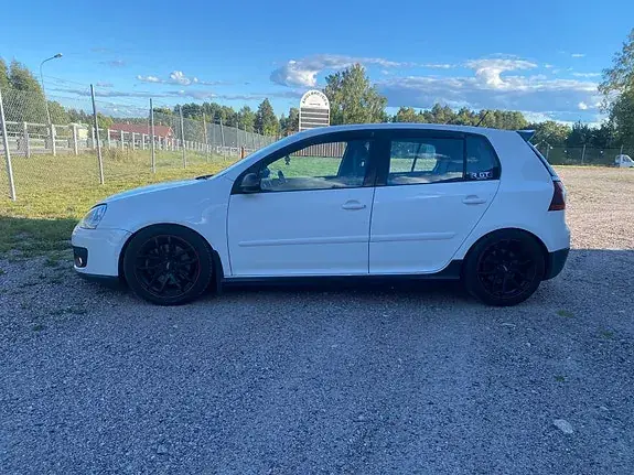 Volkswagen Golf 5 2006 photo 3