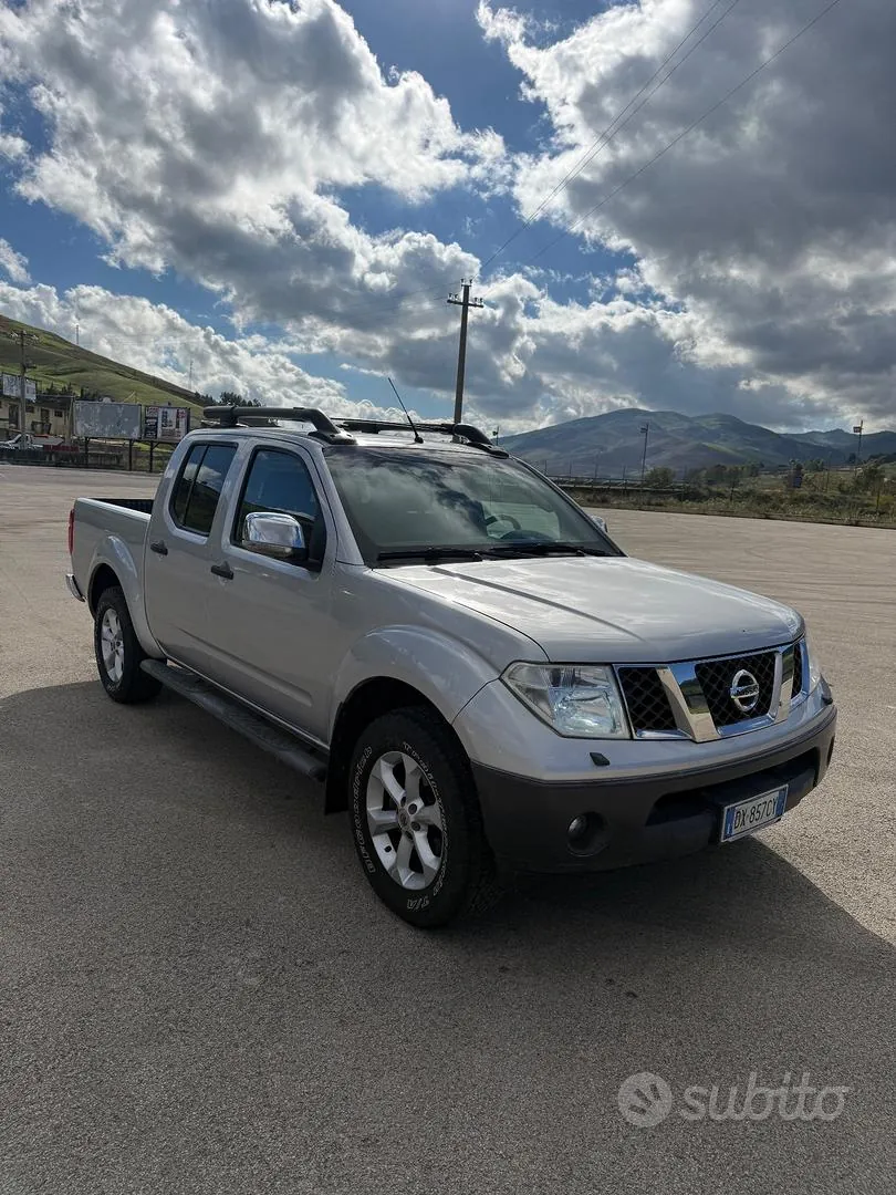 Nissan Navara 2009 photo 3
