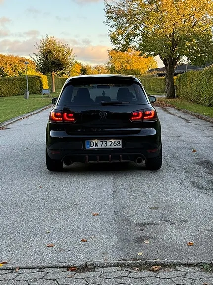 Volkswagen Golf Vi 2010 photo 4