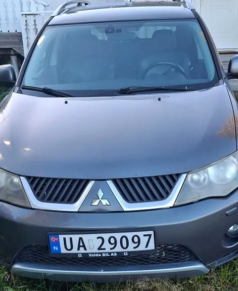 Mitsubishi Outlander 2009 photo 2