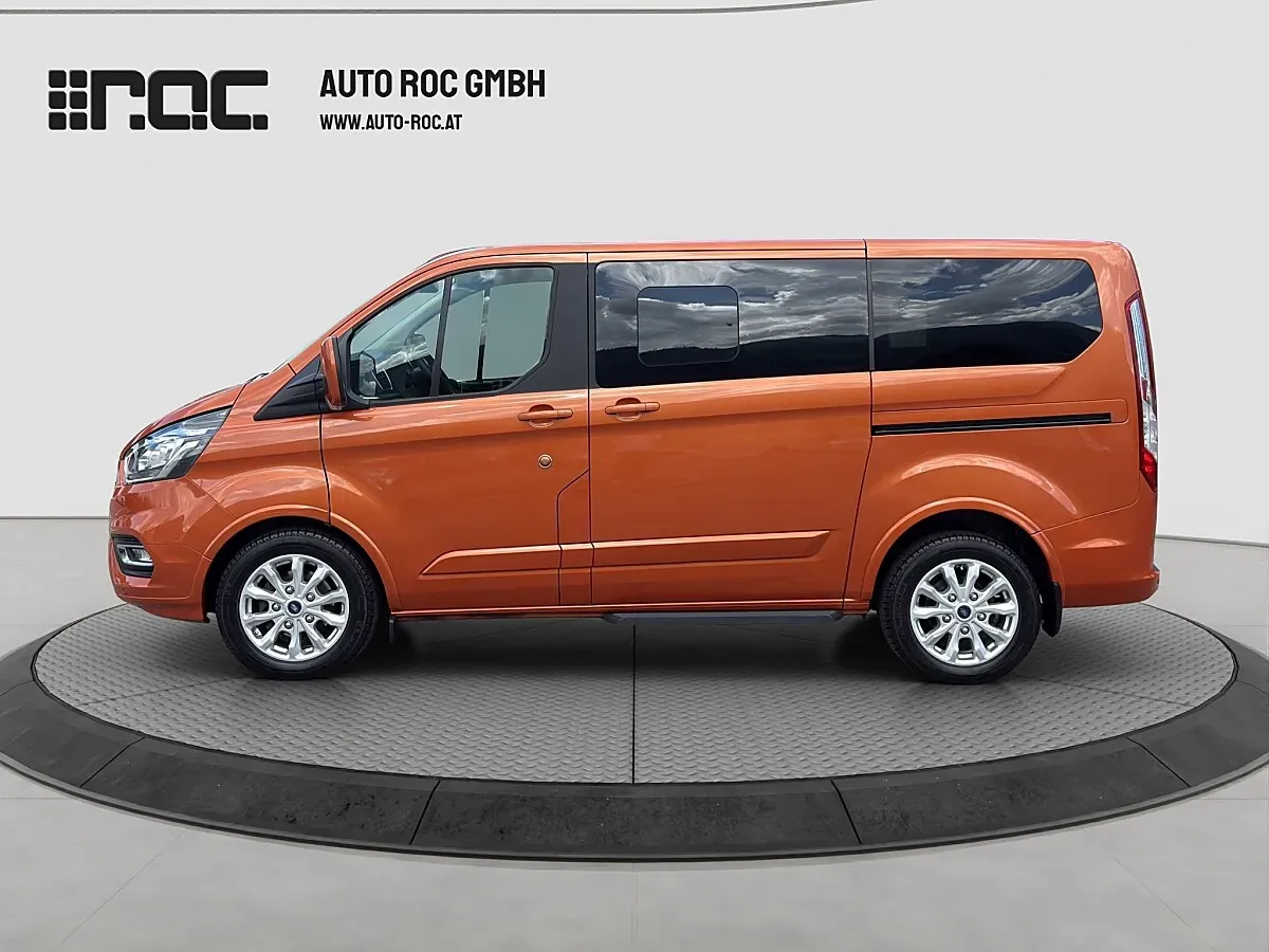 Ford Tourneo 2022 photo 2