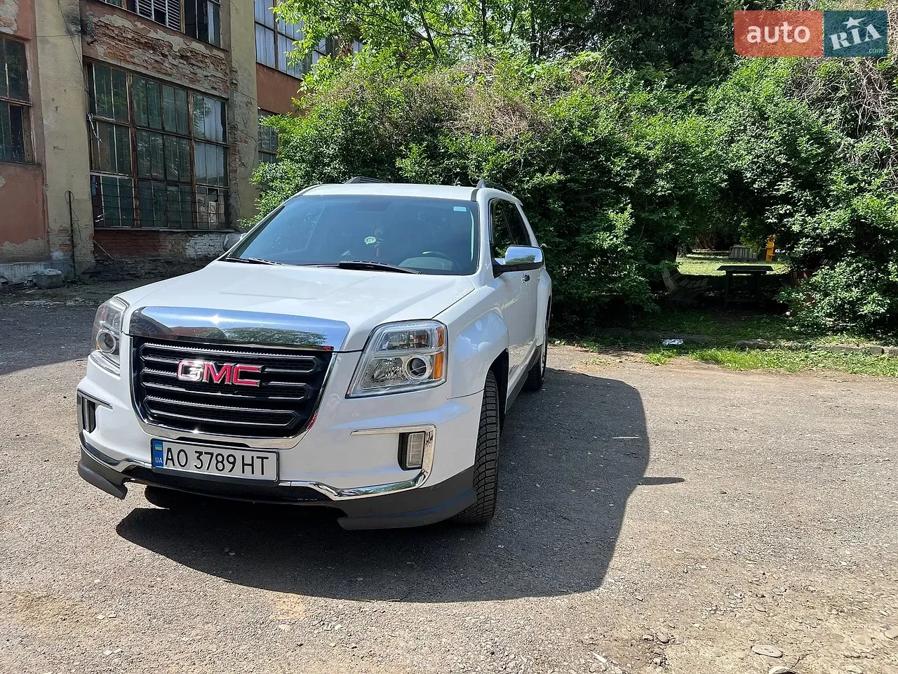 GMC Terrain 2017 photo 2