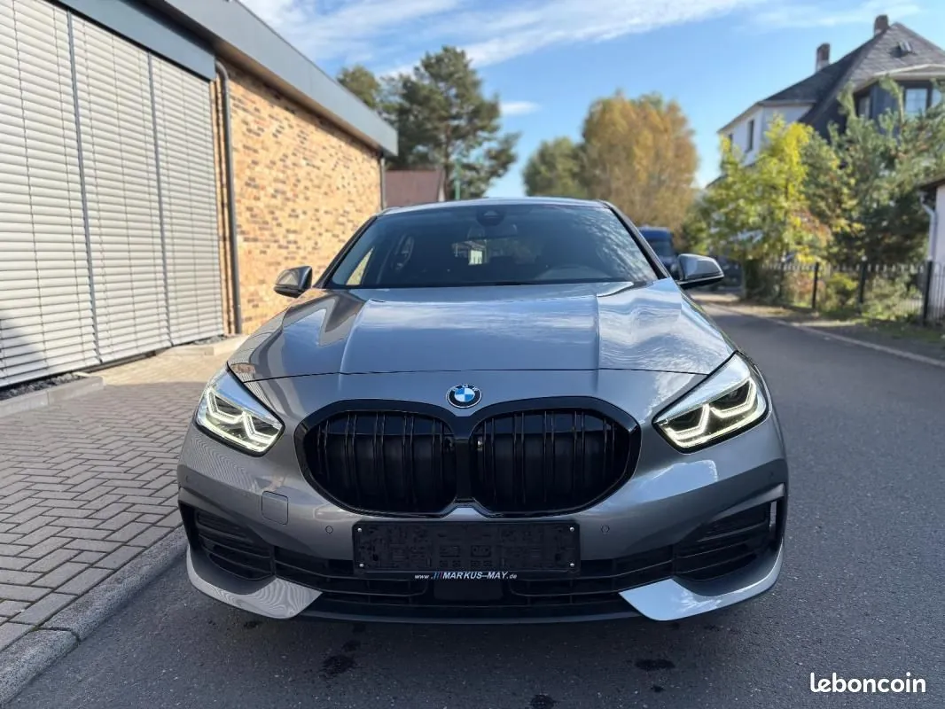 BMW Série 1 2023 photo 2