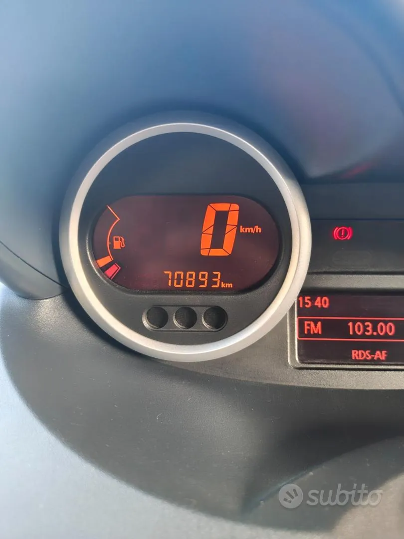 Renault Twingo 2012 photo 3