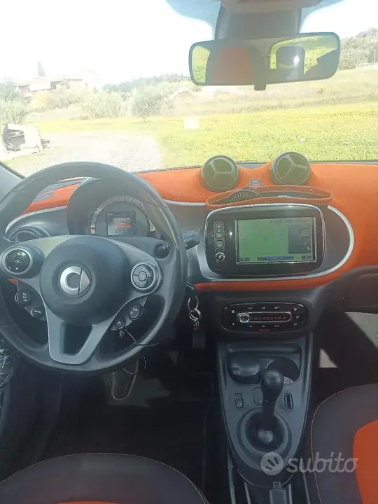 Smart Forfour 2016 photo 5