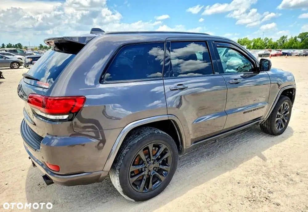 Jeep Grand Cherokee 2021 photo 4