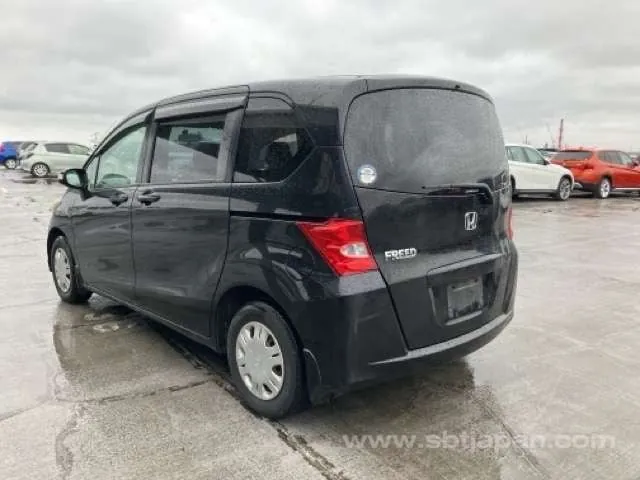 Honda Freed 2009 photo 3