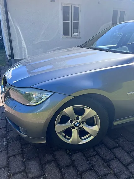 BMW 320D 2011 photo 5