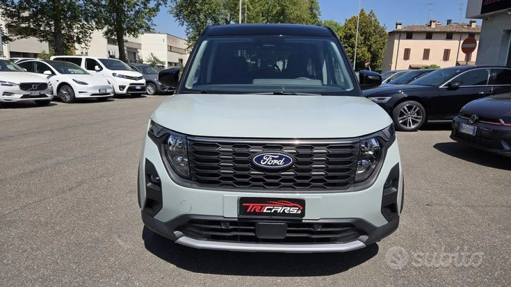 Ford Tourneo Courier 2024 photo 2