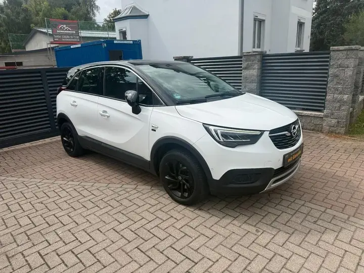 Opel Crossland X