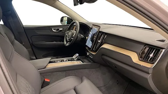 Volvo Xc60 2026 photo 4