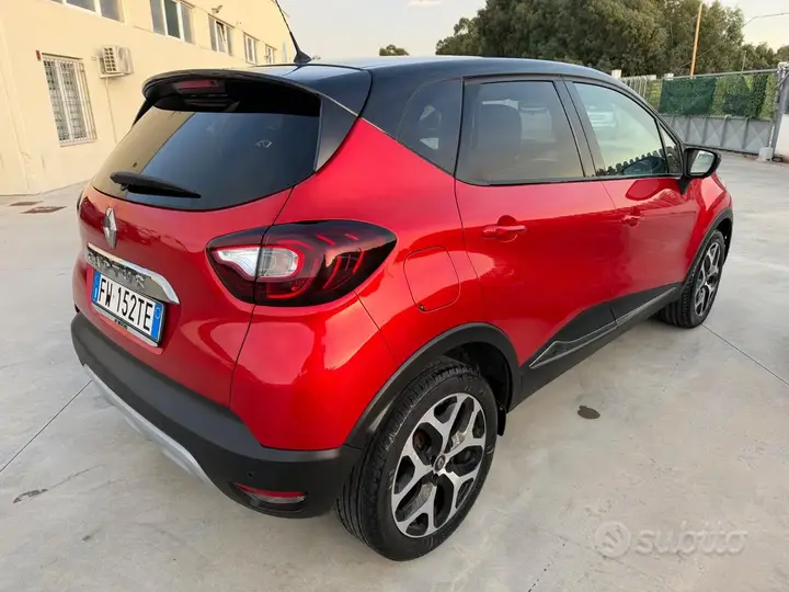 Renault Captur 2019 photo 2