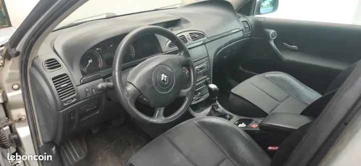 Renault Laguna 2006 photo 3