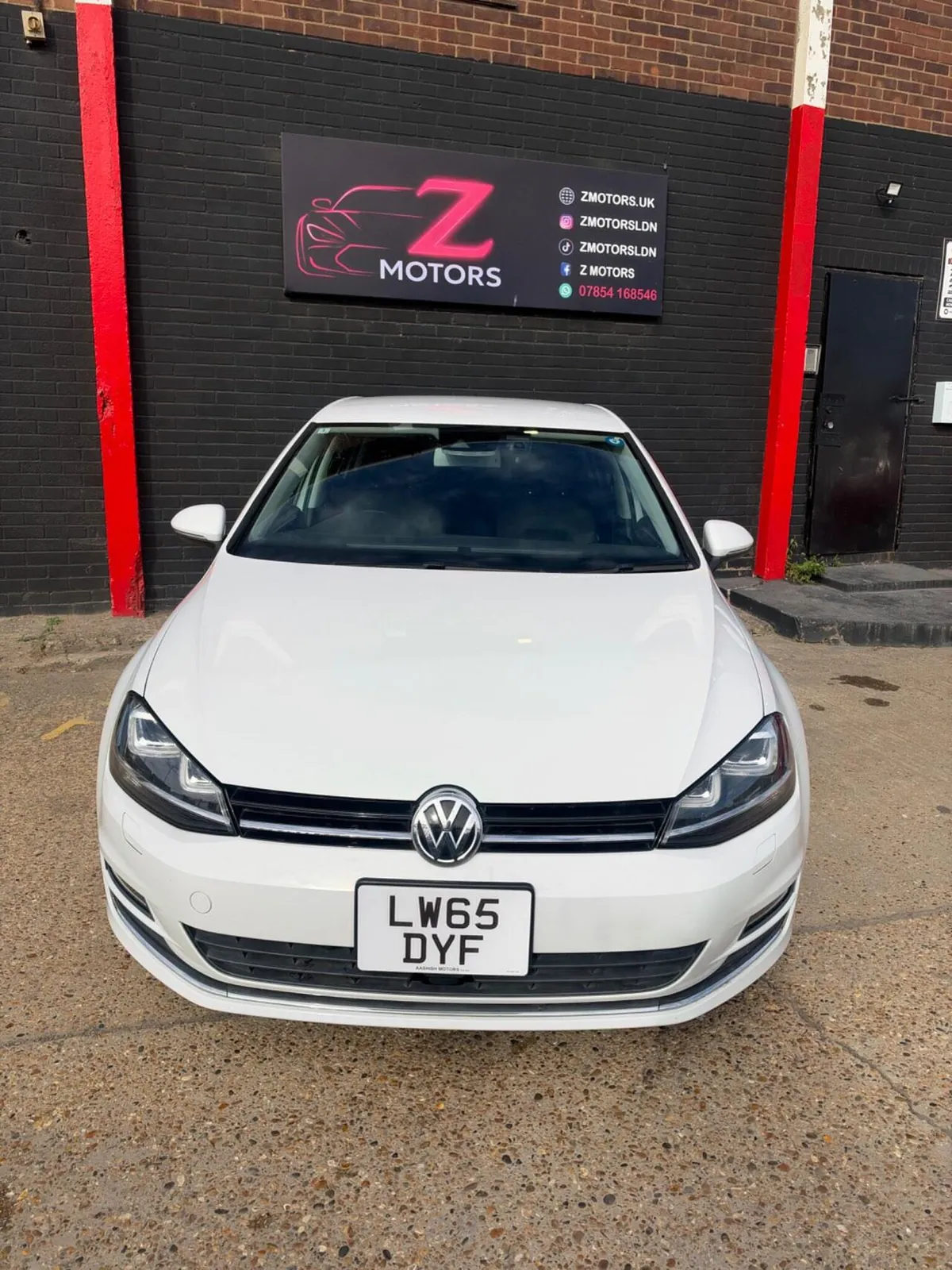 Volkswagen Golf 2015 photo 2