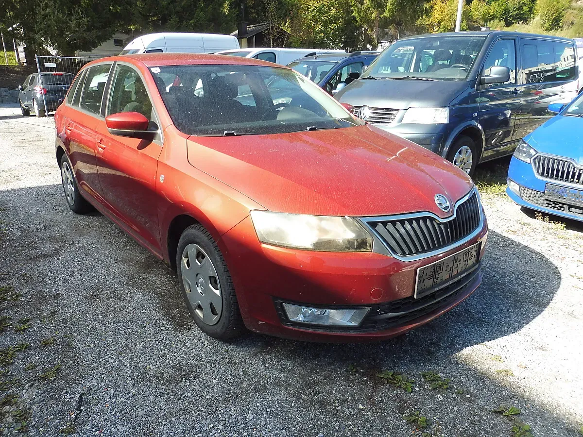 Skoda Rapid 2014 photo 2