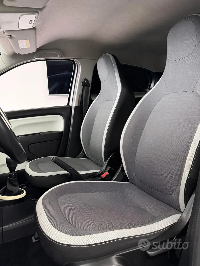 Renault Twingo 2023 photo 3