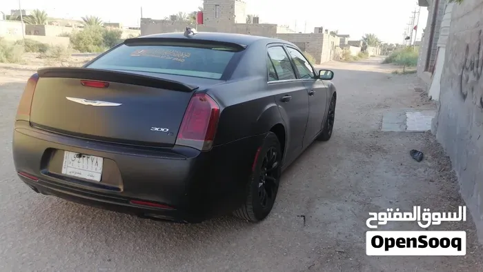 Chrysler 300 2015 photo 2