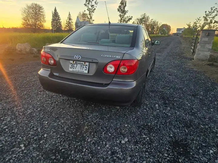 Toyota Corolla 2005 photo 4