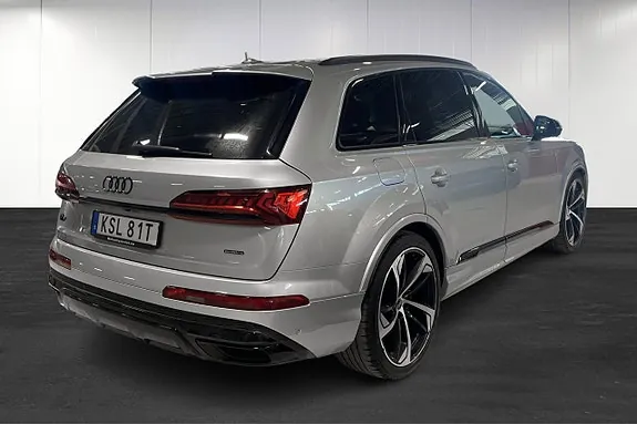 Audi Q7 2022 photo 4