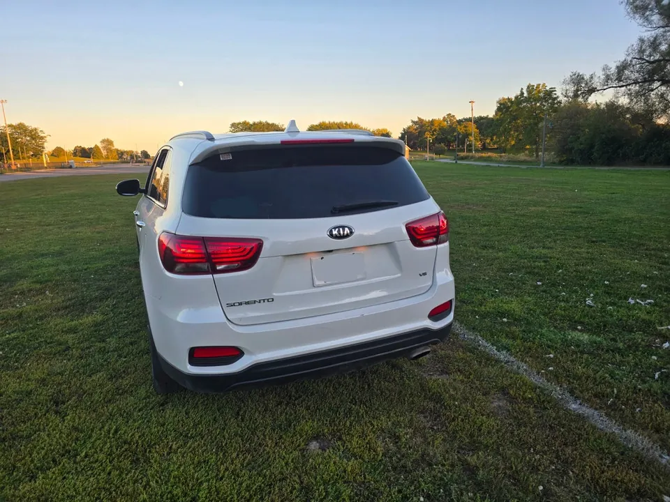 Kia Sorento 2019 photo 2
