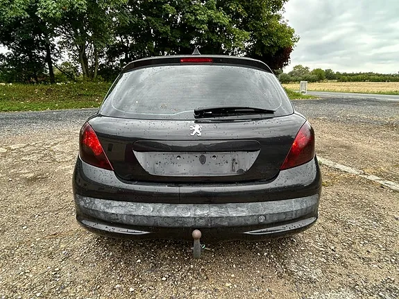Peugeot 207 2008 photo 5