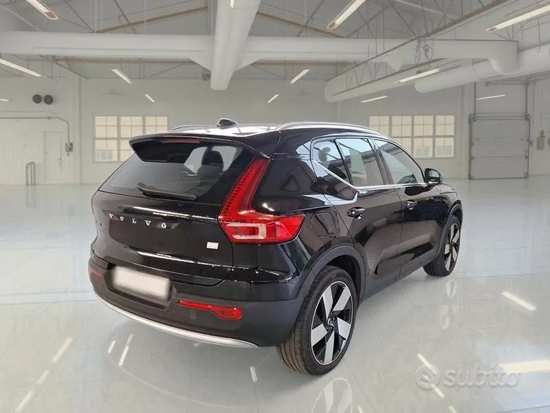 Volvo Xc40 2023 photo 4