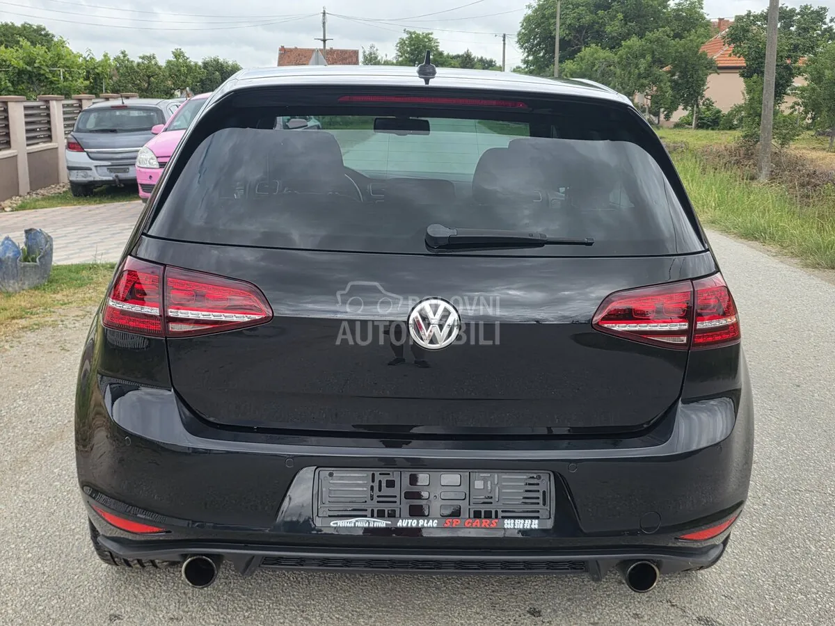 Volkswagen Golf 7 2016 photo 2