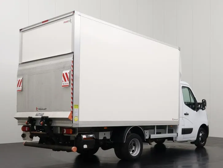 Nissan Interstar 2024 photo 2