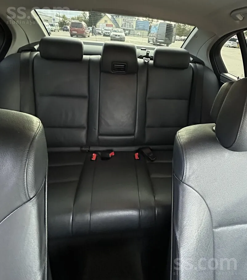 BMW E60
