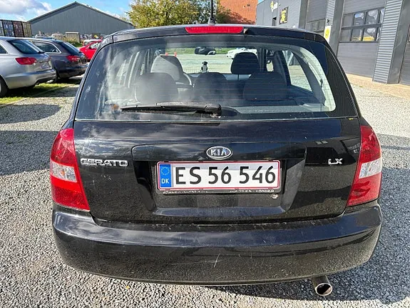 Kia Cerato 2006 photo 4