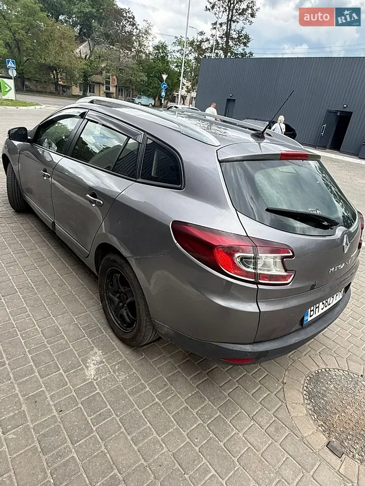 Renault Megane 2012 photo 3