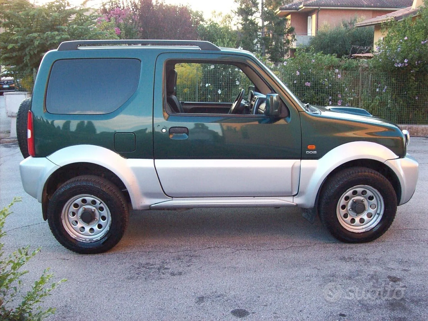 Suzuki Jimny 2008 photo 2