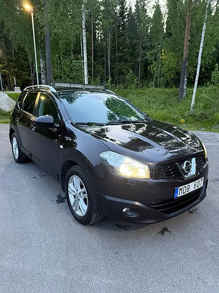 Nissan Qashqai+2