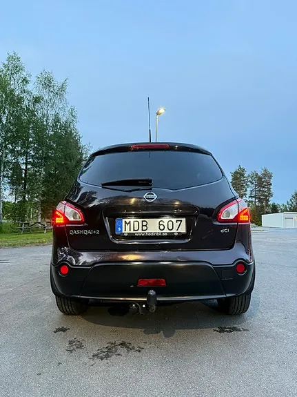 Nissan Qashqai+2 2011 photo 2