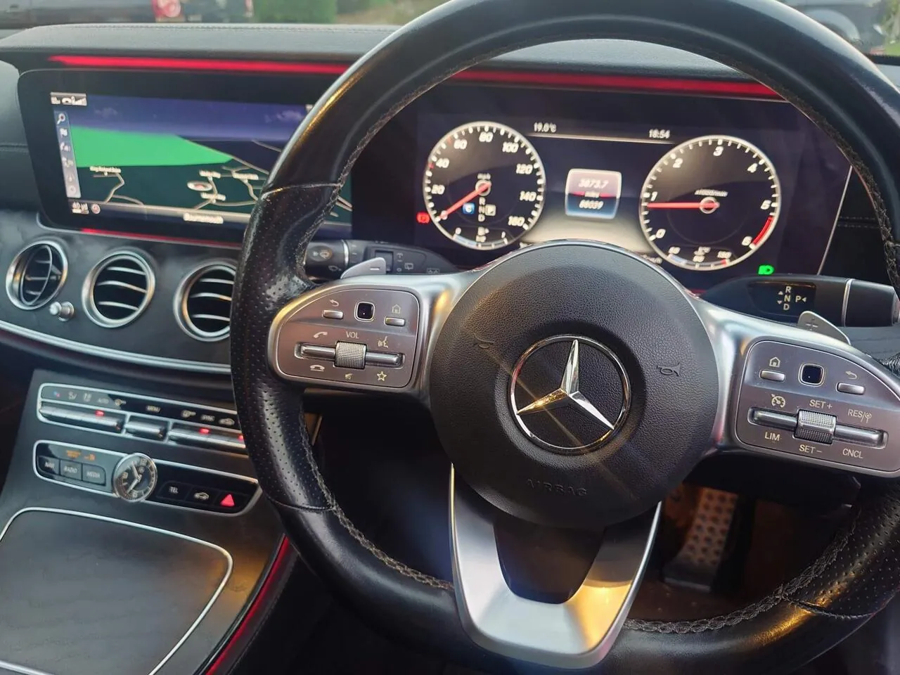 Mercedes-Benz E-Class 2018 photo 5
