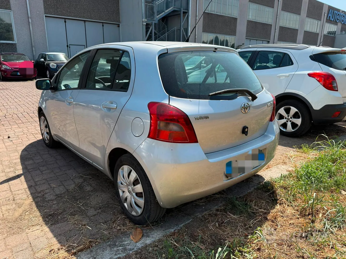 Toyota Yaris 2008 photo 2