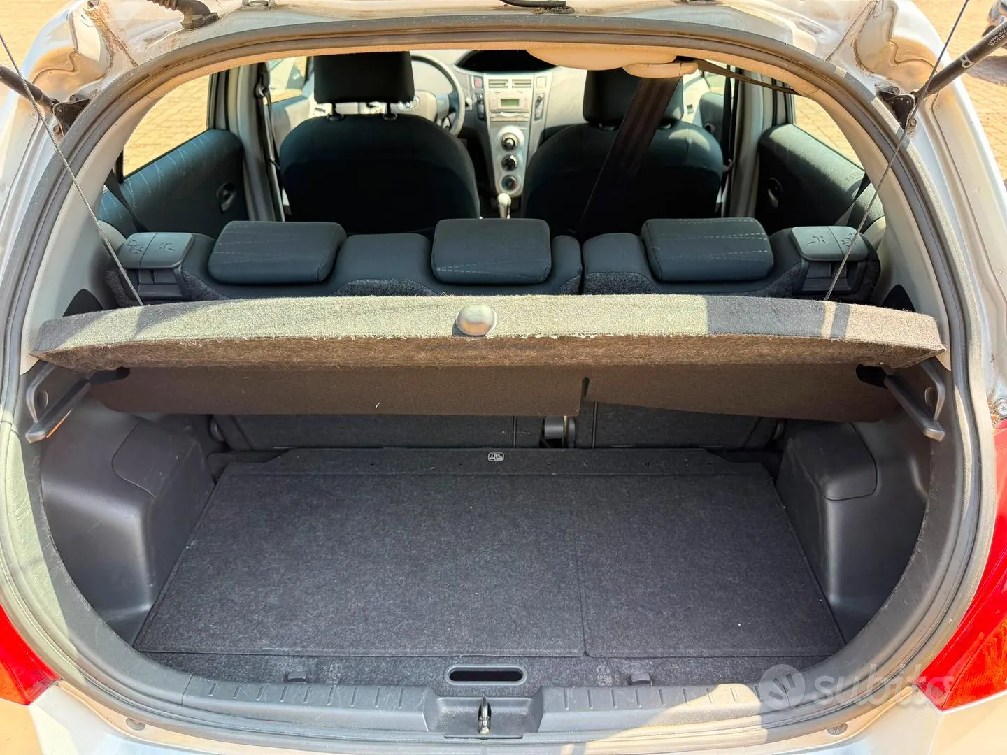 Toyota Yaris 2008 photo 3