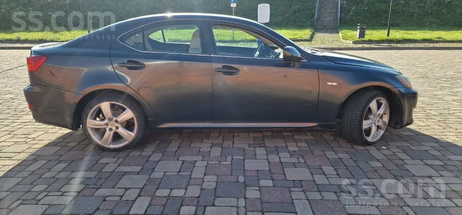 Lexus Is 2007 photo 5