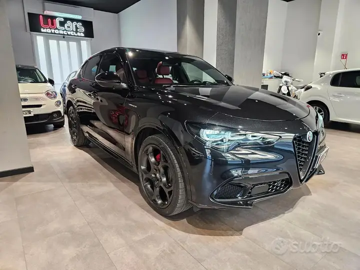 Alfa Romeo Stelvio 2024 photo 3