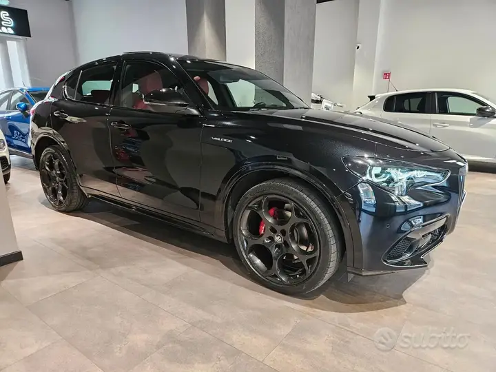 Alfa Romeo Stelvio 2024 photo 4