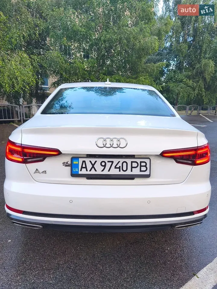 Audi A4 2019 photo 4