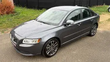 Volvo S40 2012 photo 4