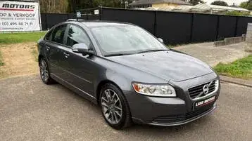 Volvo S40